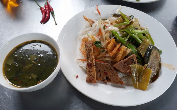 Phan Thiết có quán cơm chay miễn phí